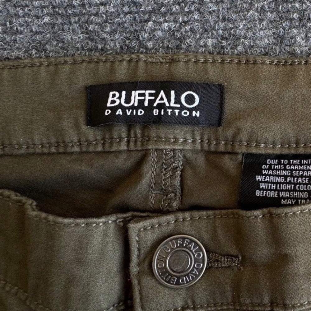 Buffalo David Bitton Daily Pants Olive Green Stretch Skinny Ankle Grazer 10/30
